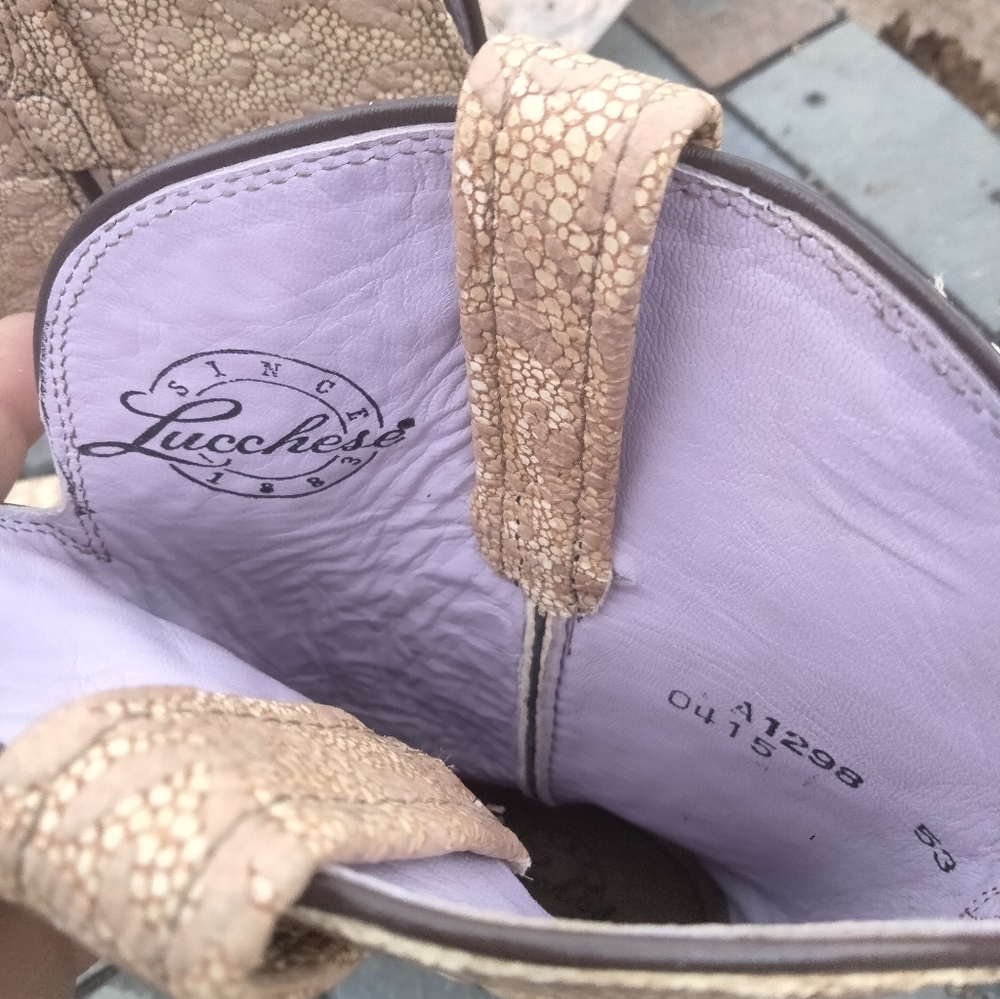 Lucchese Leather Textured Tan Heeled Boots Size 5 1/2 - Picture 4 of 16